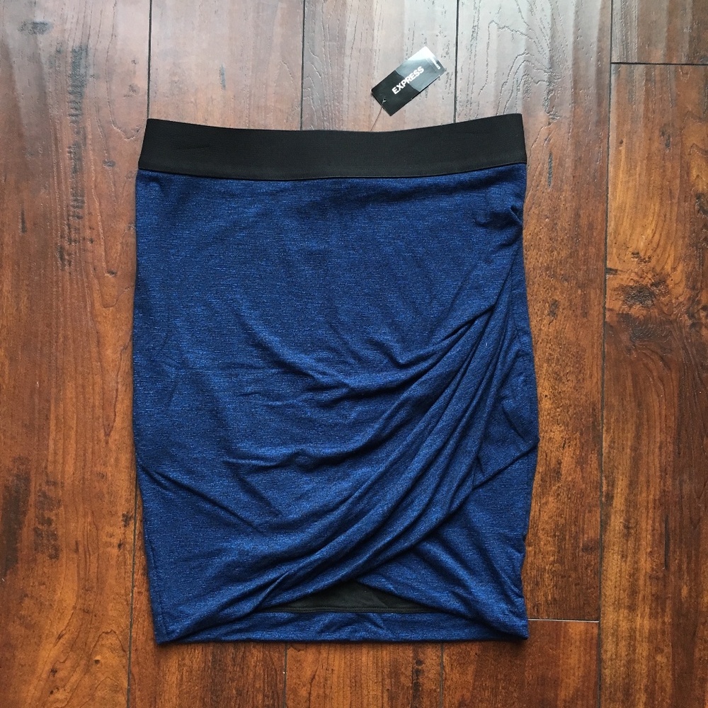 ⚡️NWT!⚡️ Cute Express Jersey Wrap-Front Skirt